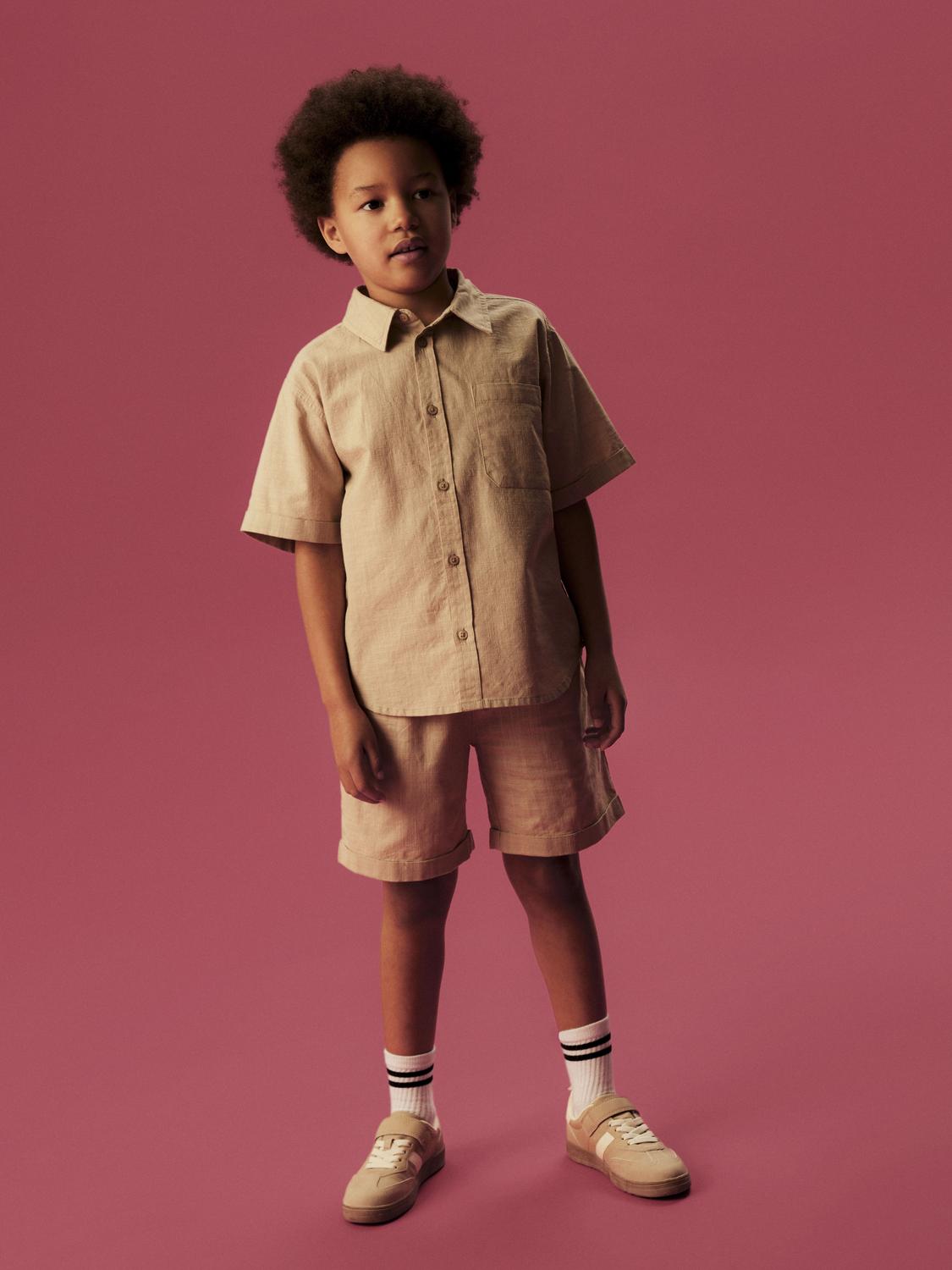 model_shot-creative